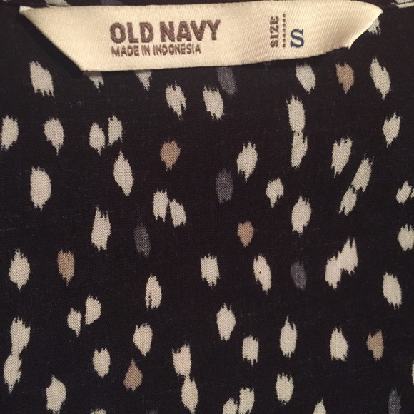 Old Navy blouse - Picture 3 of 7