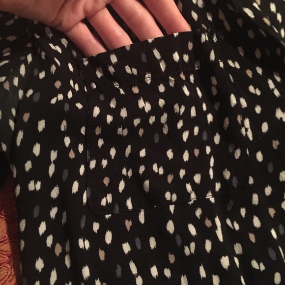 Old Navy blouse - Picture 4 of 7