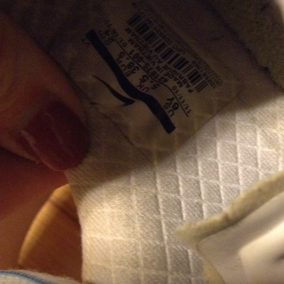 Nike air max shoes - Picture 3 of 4