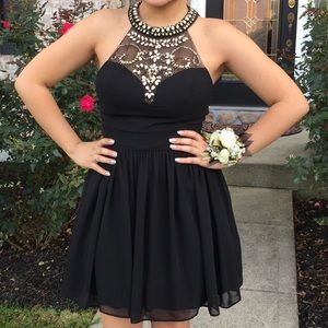 HOMECOMING/PROM BLACK AND GOLD SHORT DRESS