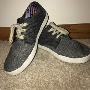 Men's TOMS shoes