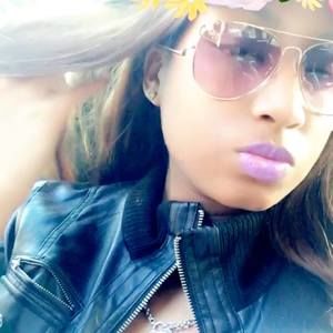 Meet your Posher, Kay