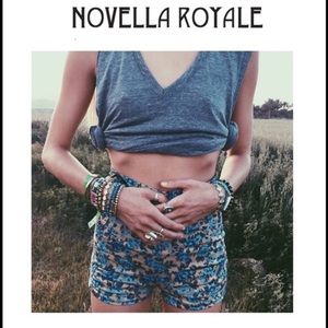 Novella Royale LUNA High Waisted Shorts
