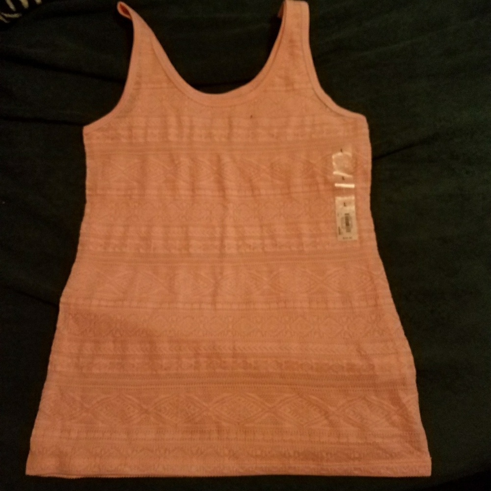 Brand new coral top