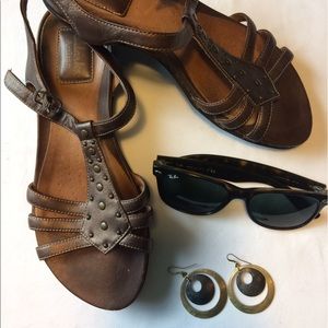 Bronze Clarks Sandals
