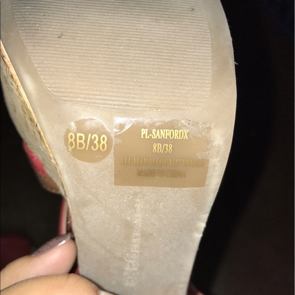 Red cork wedge - Picture 3 of 3