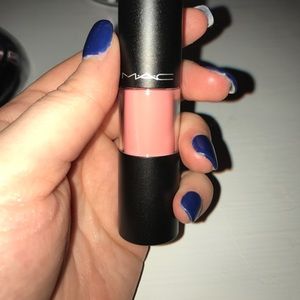 MAC Versicolour Stain in "Energy Shot"