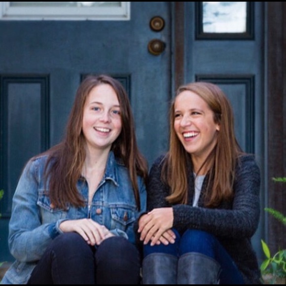 Meet your Posher, Kendra - Picture 2 of 11