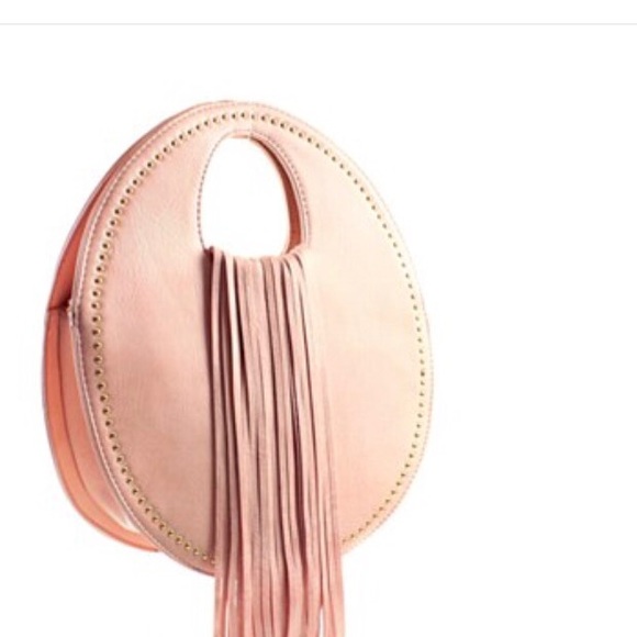 Smaller Size💗 Pink Fringe Handbag! Smaller Size - Picture 2 of 5