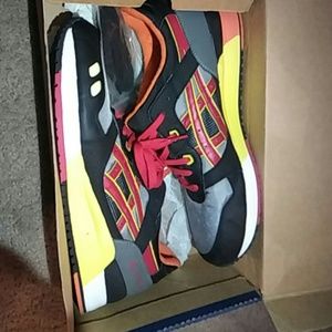 Asic Mens Running/Stylish Shoes