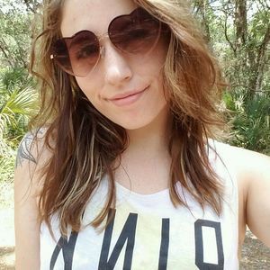 Meet your Posher, Anne