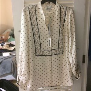 NEVER WORN BLOUSE