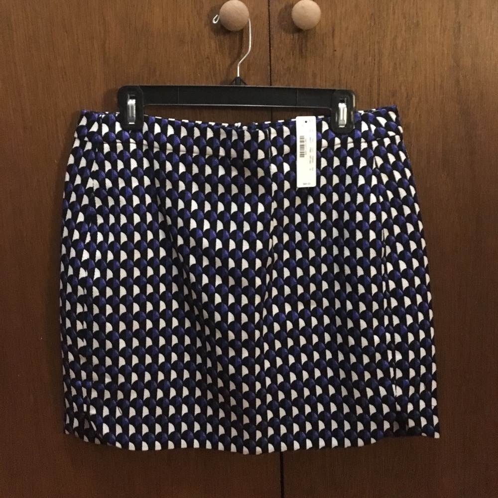 J.Crew geometric mini skirt - NWT. Size 10