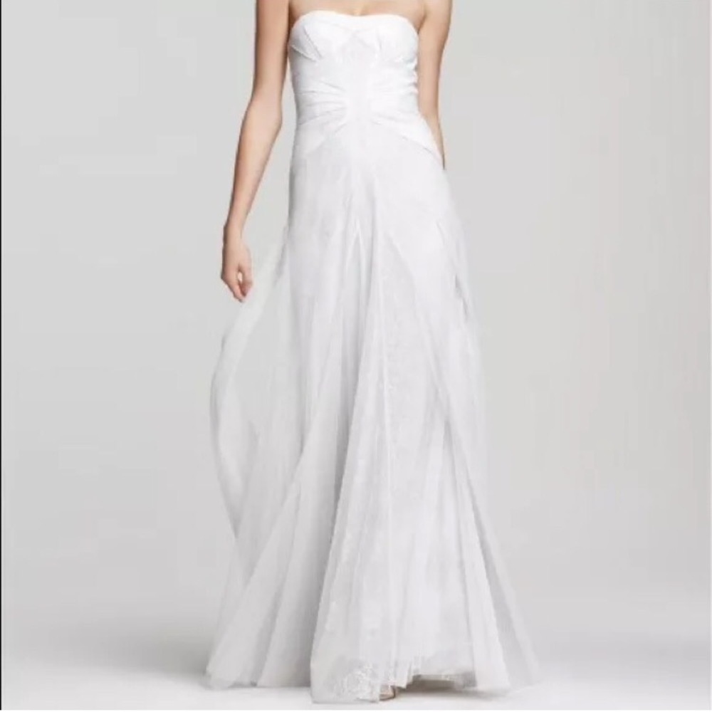 BCBG Maxazria white wedding dress gown lace 0