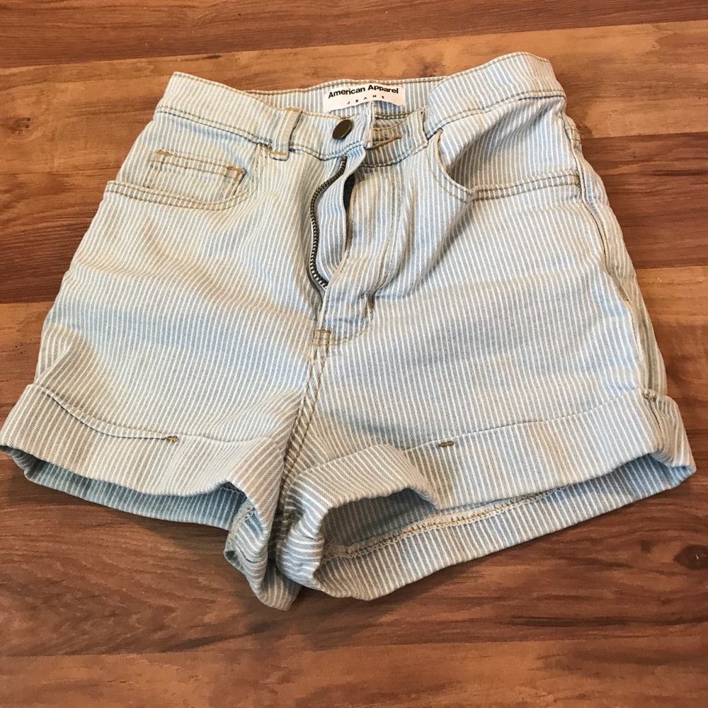 Denim striped high waisted shorts