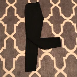 "FOREVER21" Black Skinny Jeans