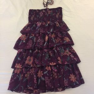 Adorable floral summer dress!
