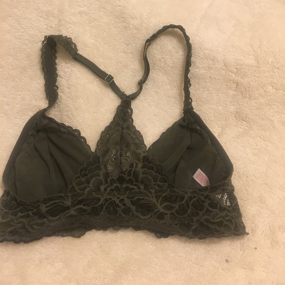 Bralete - Picture 2 of 4