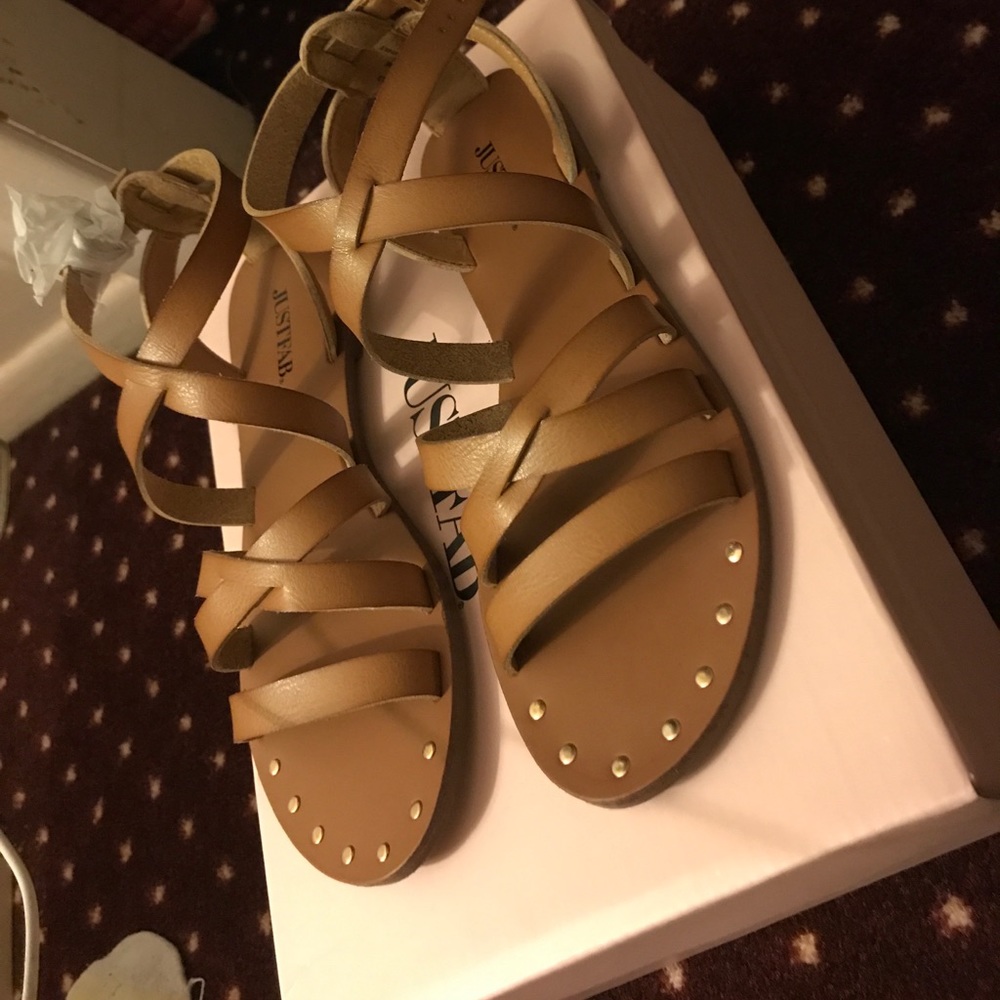 Sandals never worn