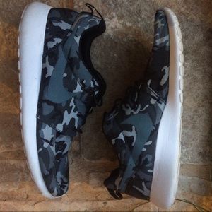 Nike Roshe One: Wolf Camo grey/black/white