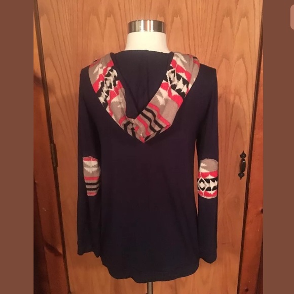 Sold - Picture 3 of 6