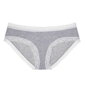 Victoria's Secret - Victoria's Secret Crisscross scoop bralette NIP M