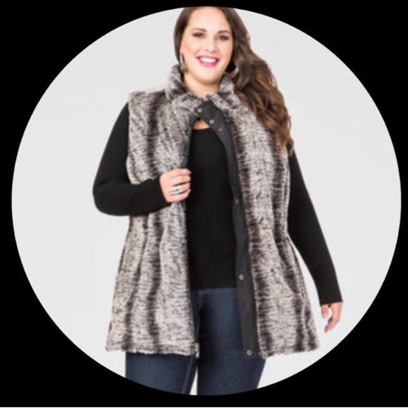 Ashley Stewart Jackets & Blazers - Women's ASHLEY STEWART Faux Fur Reversible Vest