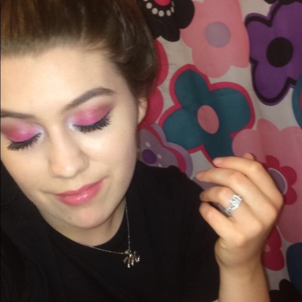 Meet your Posher, Meagan