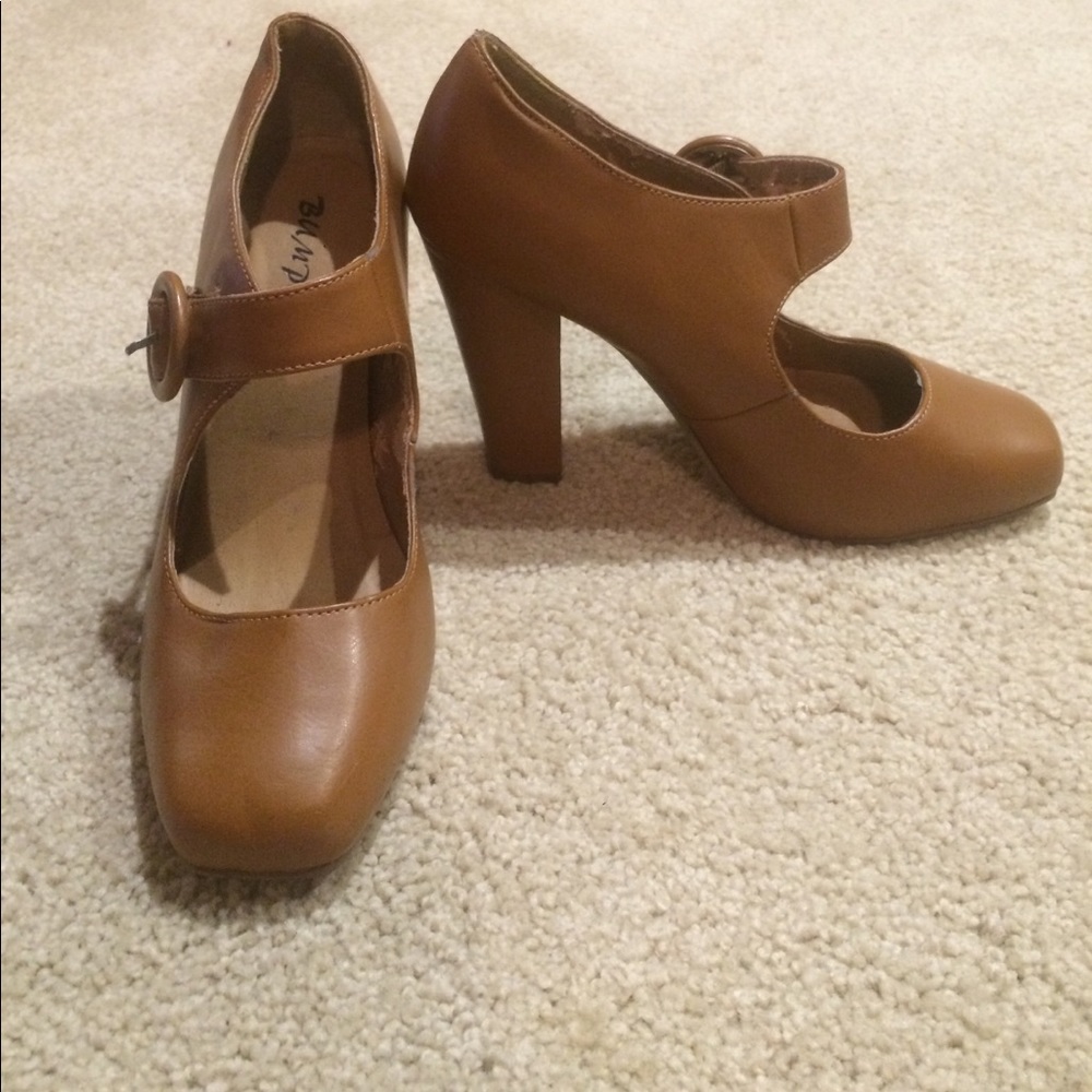Light Brown Heels