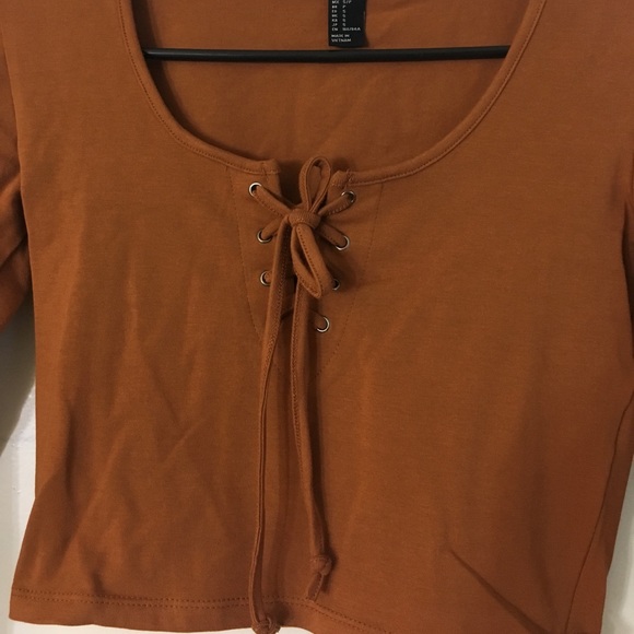 Forever 21 Tops - Tie Up Crop Top Forever 21 Tops - Tie Up Crop Top