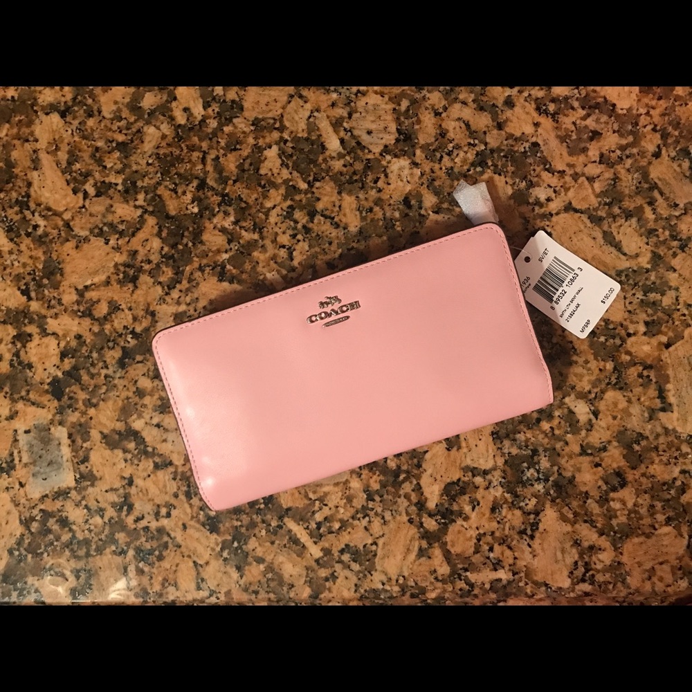 Coach women's wallet