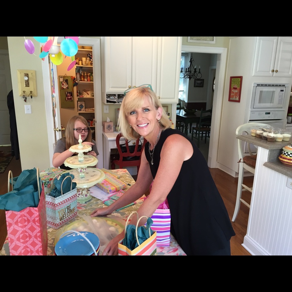 Meet your Posher, Heidi