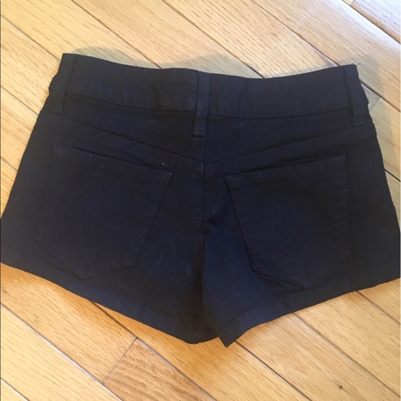 Black jean shorts - Picture 2 of 3
