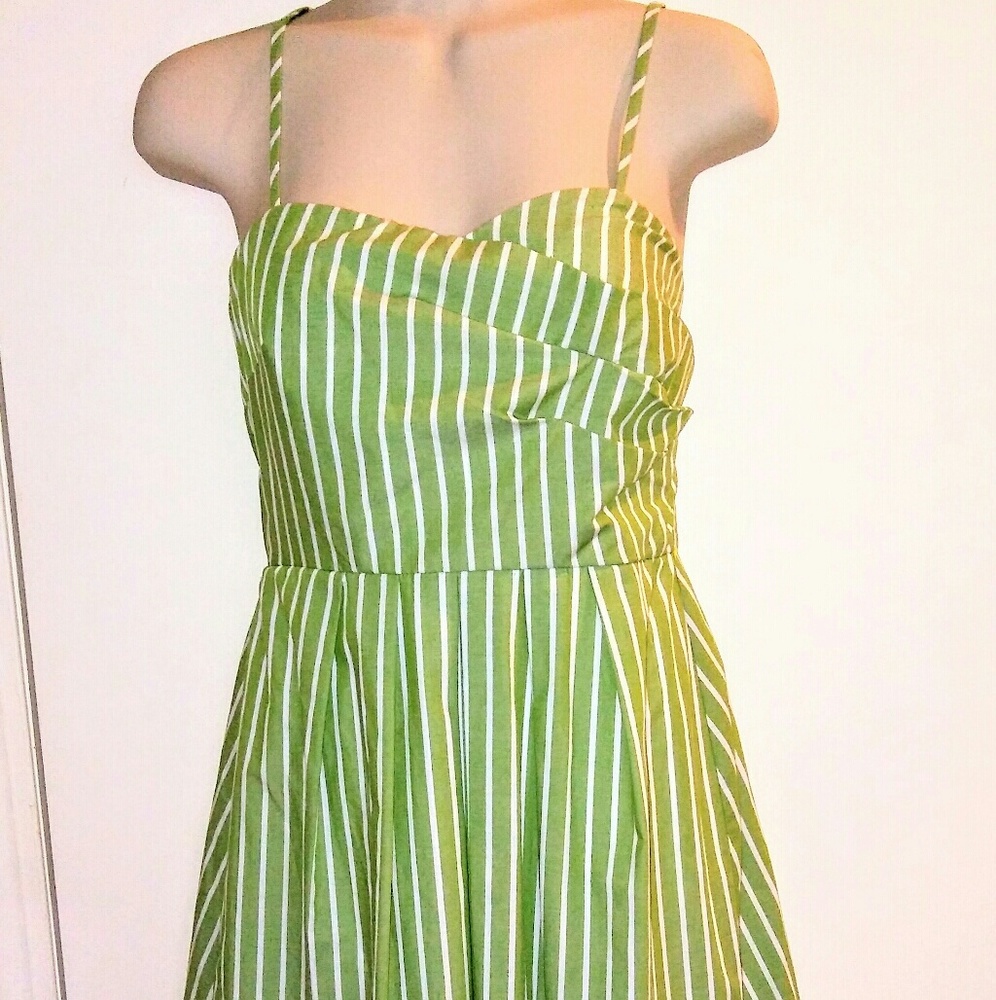 CUTE MAURICES SUNDRESS GREEN WHITE STRIPS 5/6