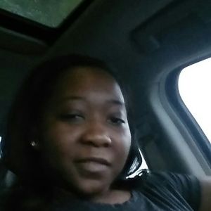 Meet your Posher, Candace