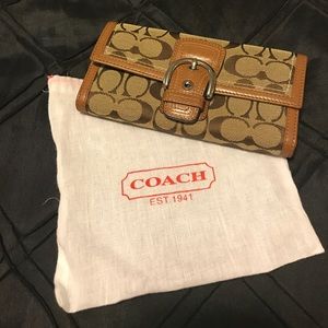 Coach wallet