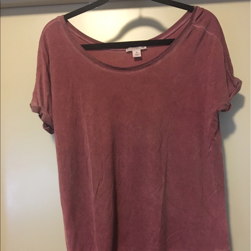 Red Tee