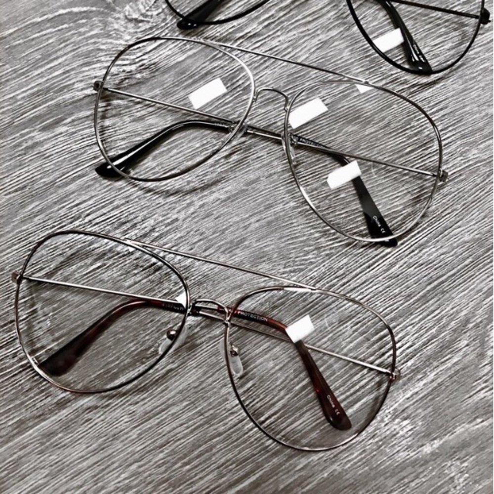 Over sized clear aviators