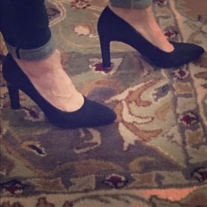 Franko Sarto navy heels