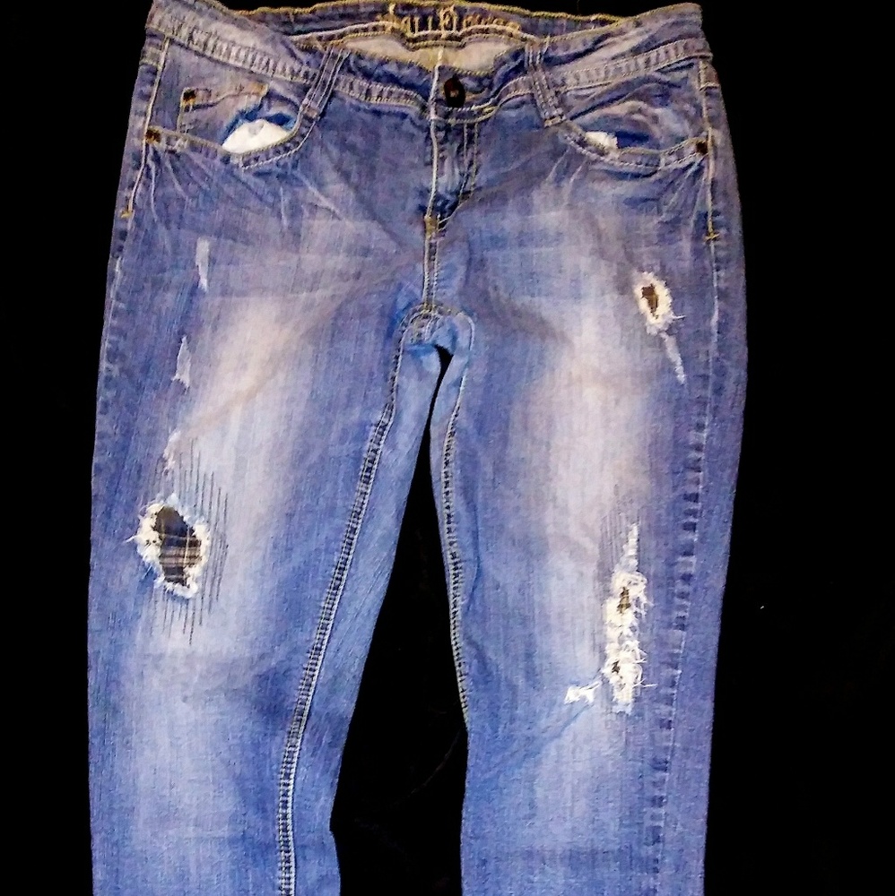 Distressed Skinny Jeans