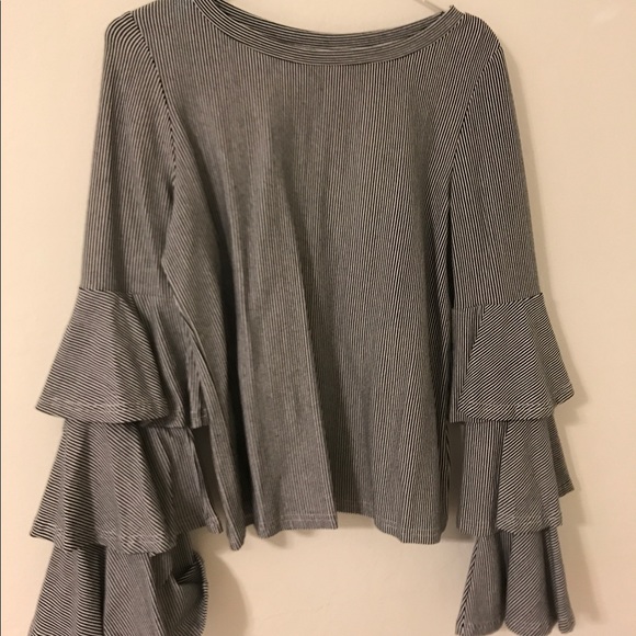 Sweater - Picture 1 of 1