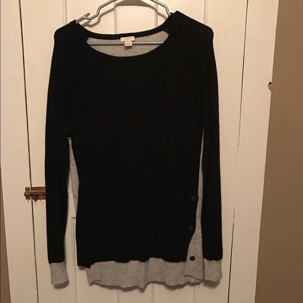 JCREW BUTTON SWEATER