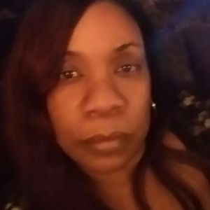 Meet your Posher, Valerie