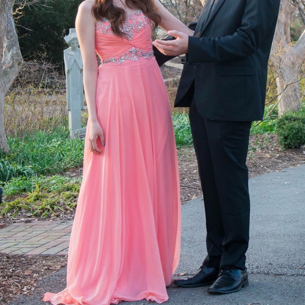 Cache Prom Dress - Picture 2 of 2