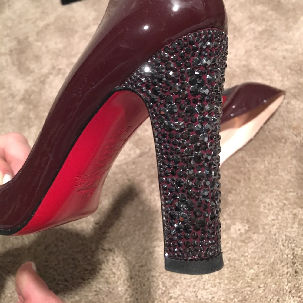 Pumps - Picture 4 of 4