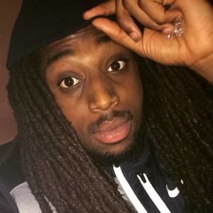 Meet your Posher, Louis