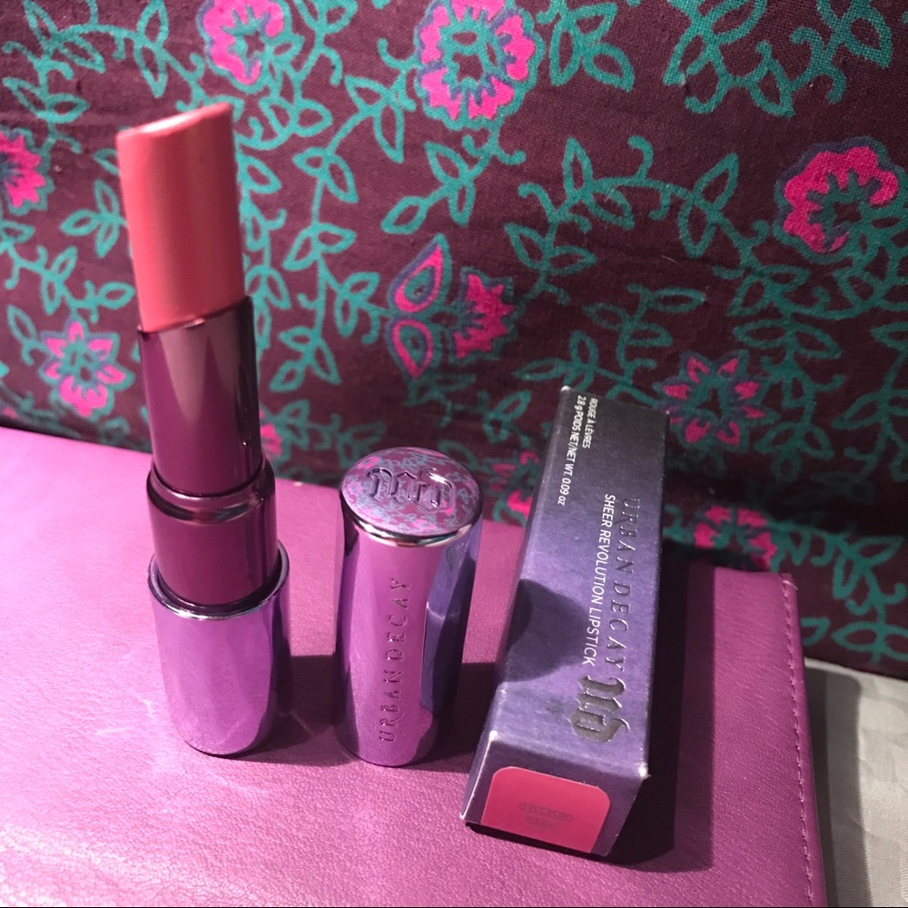 NEW💄Urban Decay 💄Sheer Lip "Obsessed"