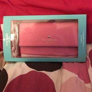 💥💥💥SOLD💥💥💥Kate Spade Phone Wristlet pink