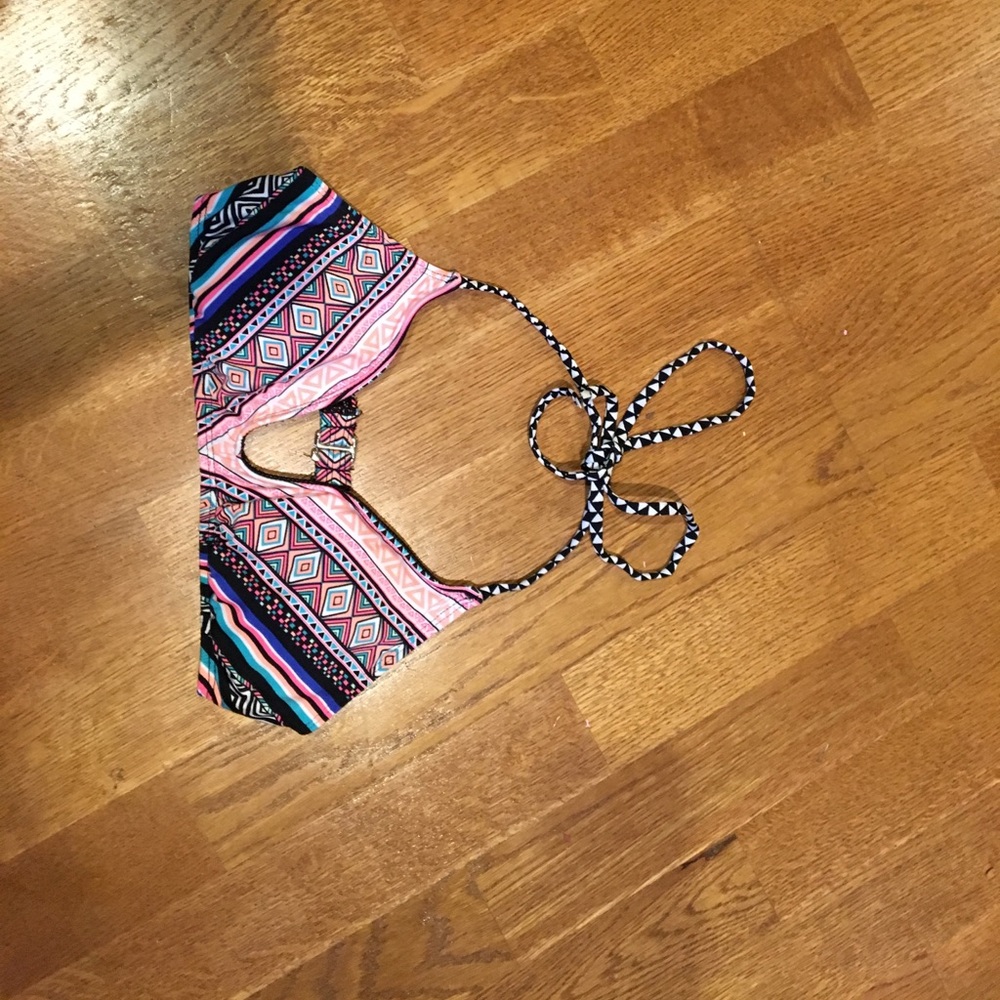 Brand new bikini top