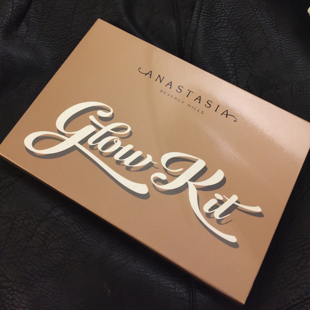 ABH Glow Kit KO.